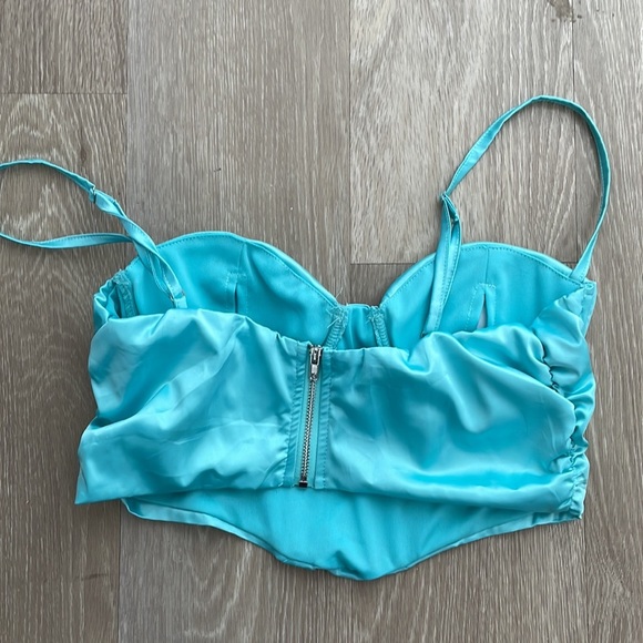 ✨ ASOS • Satin-gathered corset top and mini skirt - Picture 13 of 14